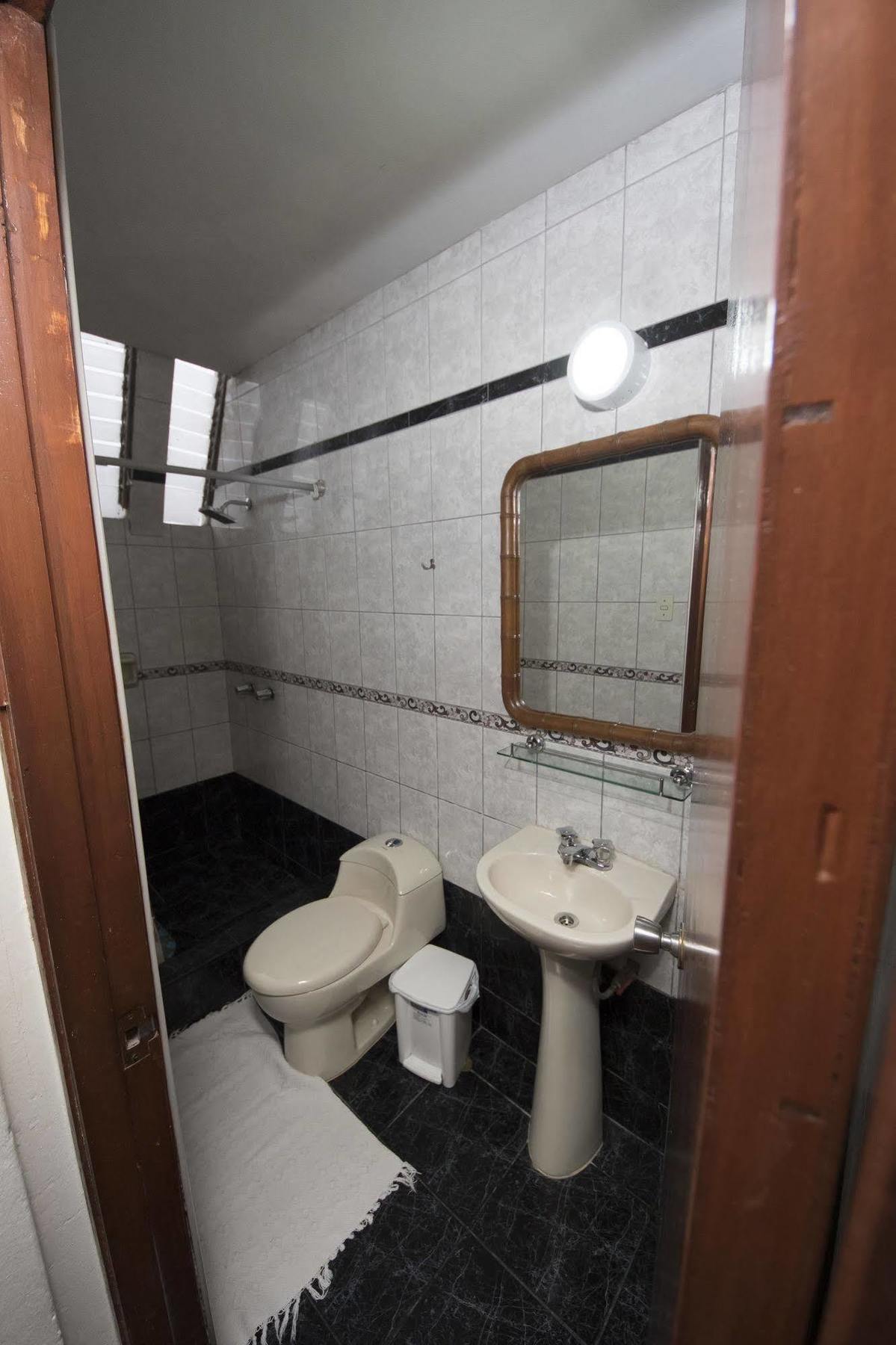 Casablanca Lima Hotell Exteriör bild